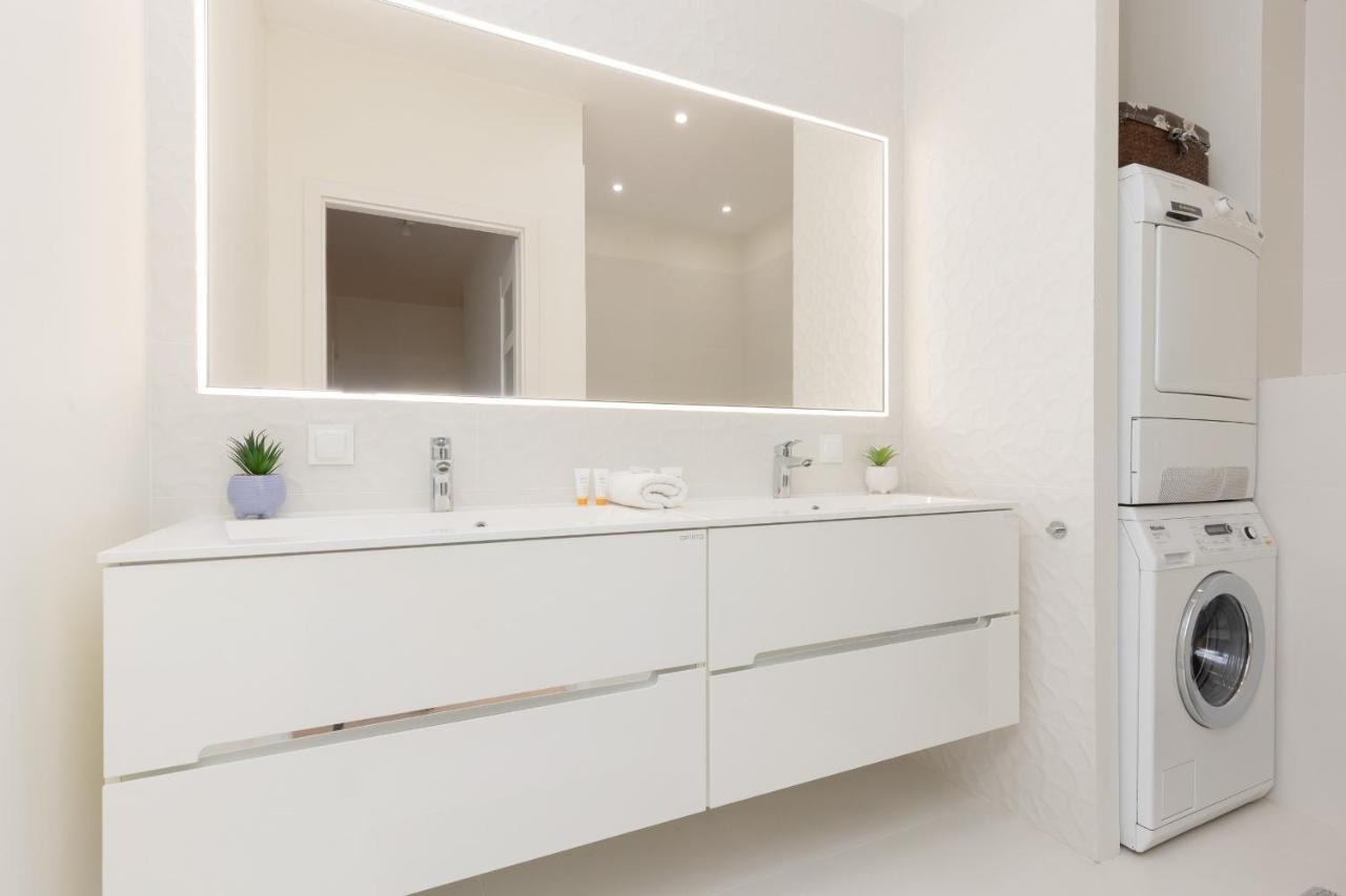 Apartamento Cosy With Parking Wilanow By Renters