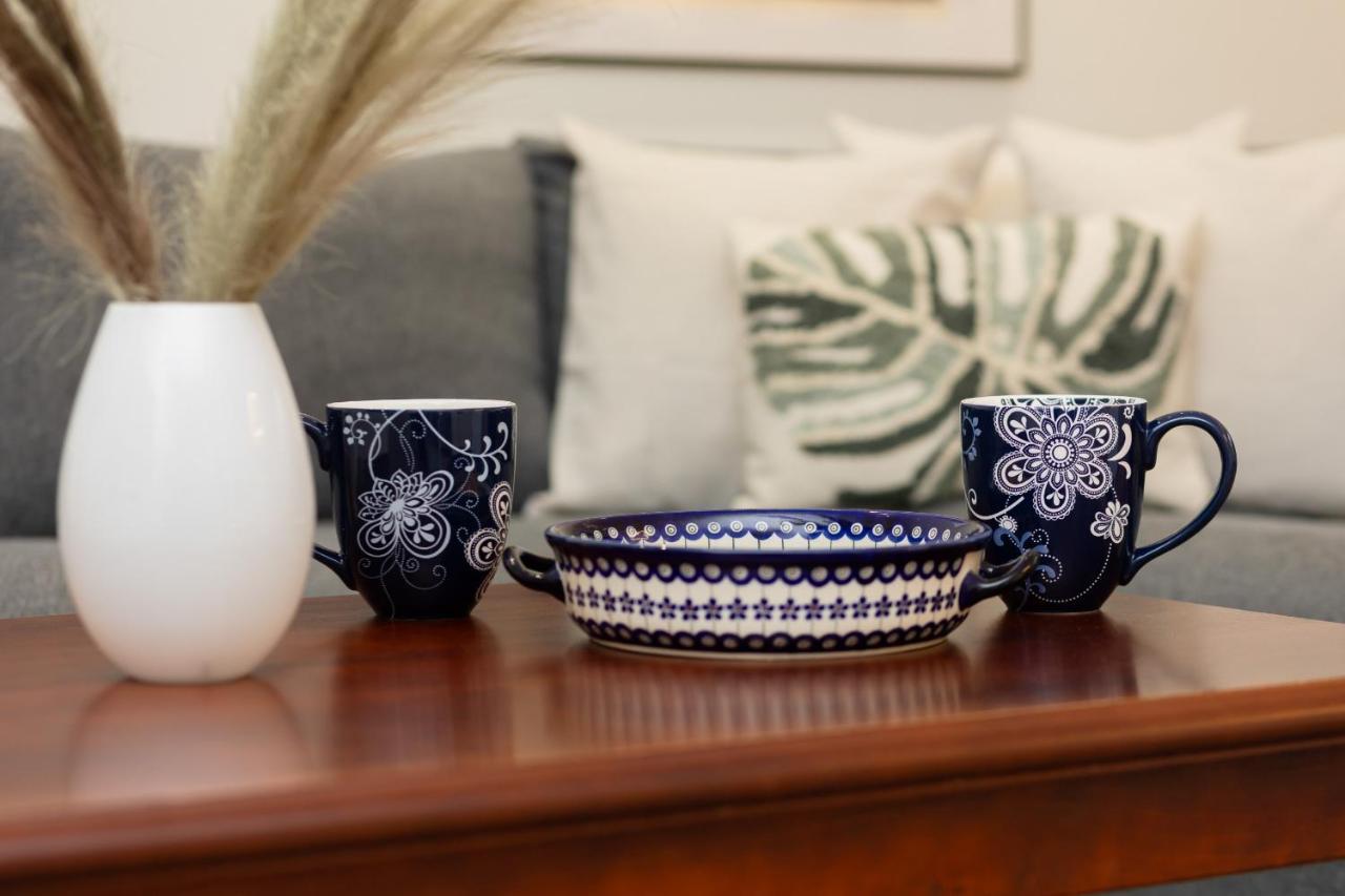 Cosy With Parking Wilanow By Renters Apartamento *